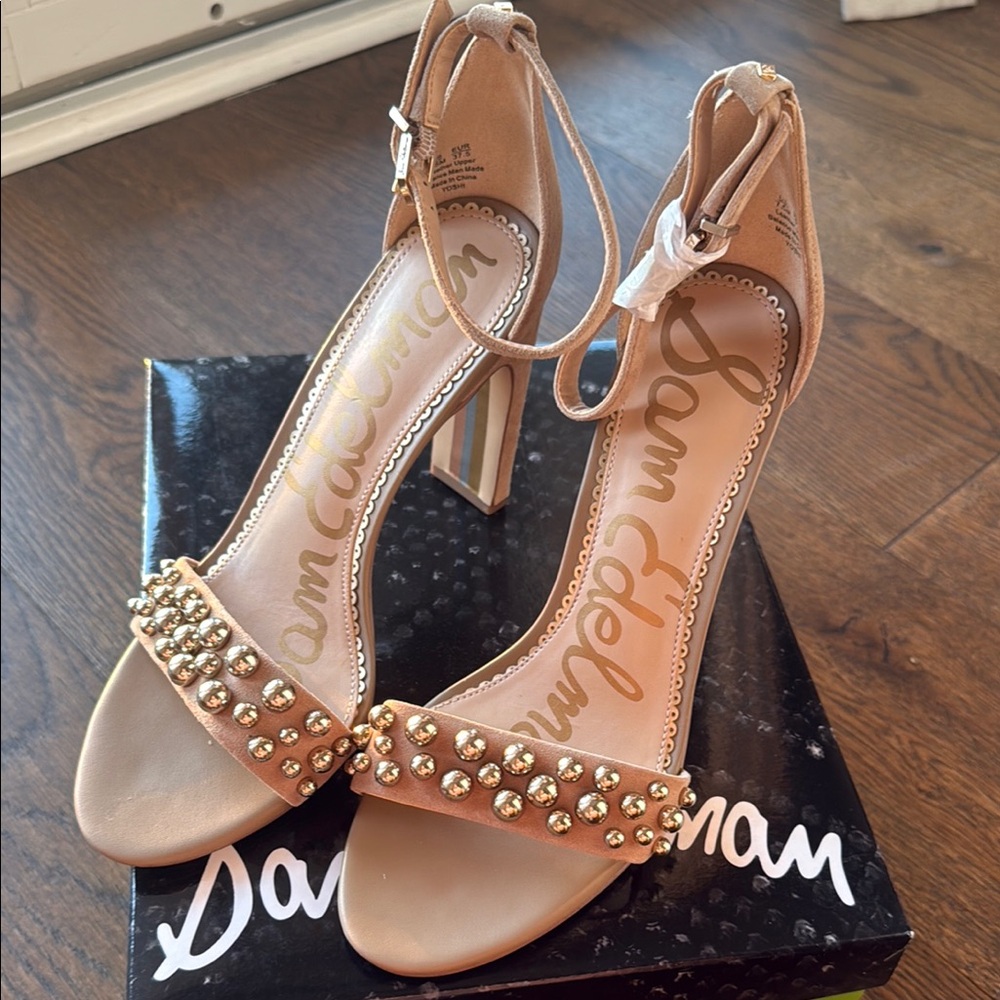 Sam Edelman Tan Gold Chain Heels